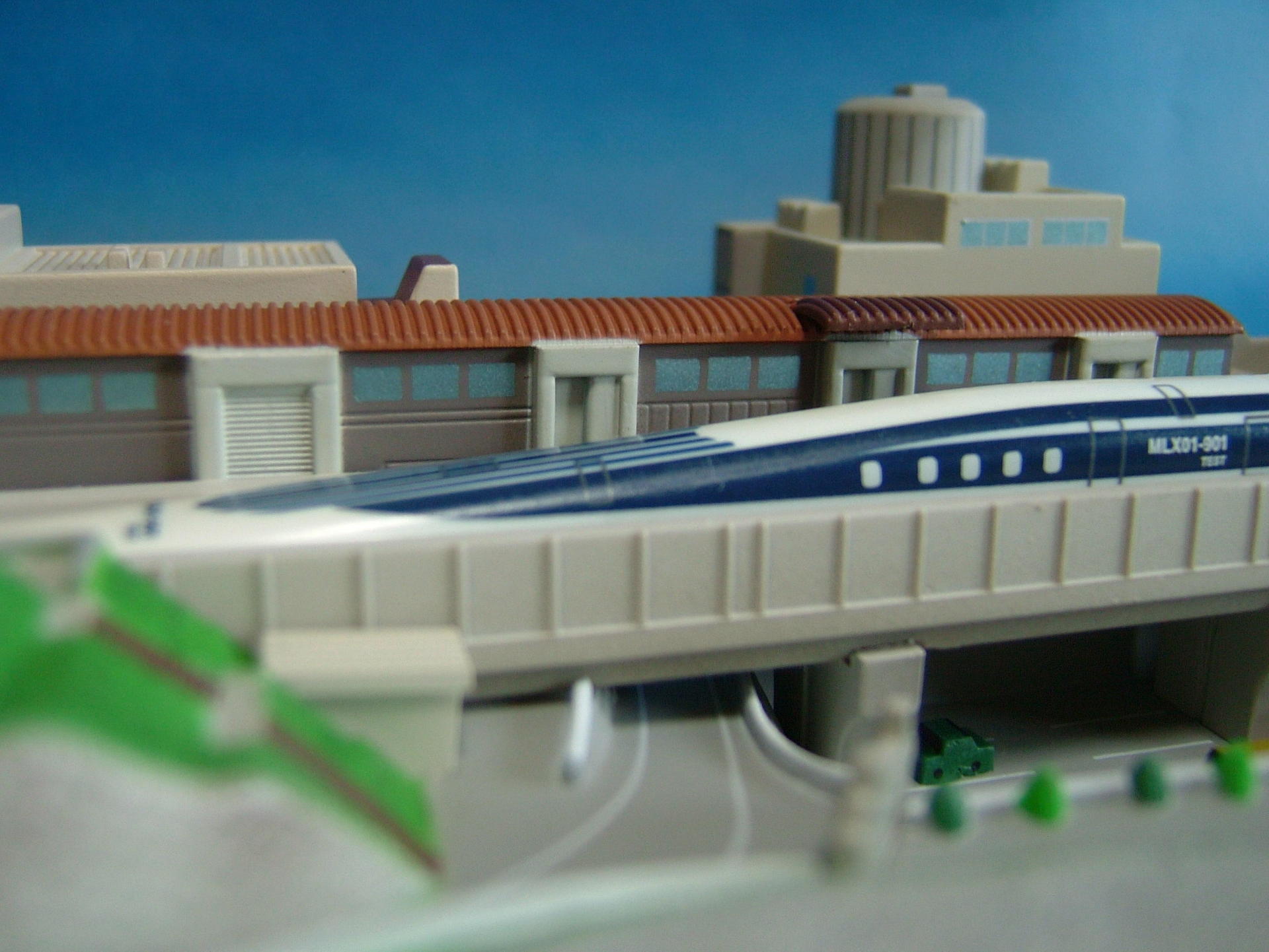 山梨リニア実験線ジオラマモジュールを入手: Mr.Tetsuoの鉄道と芸能界